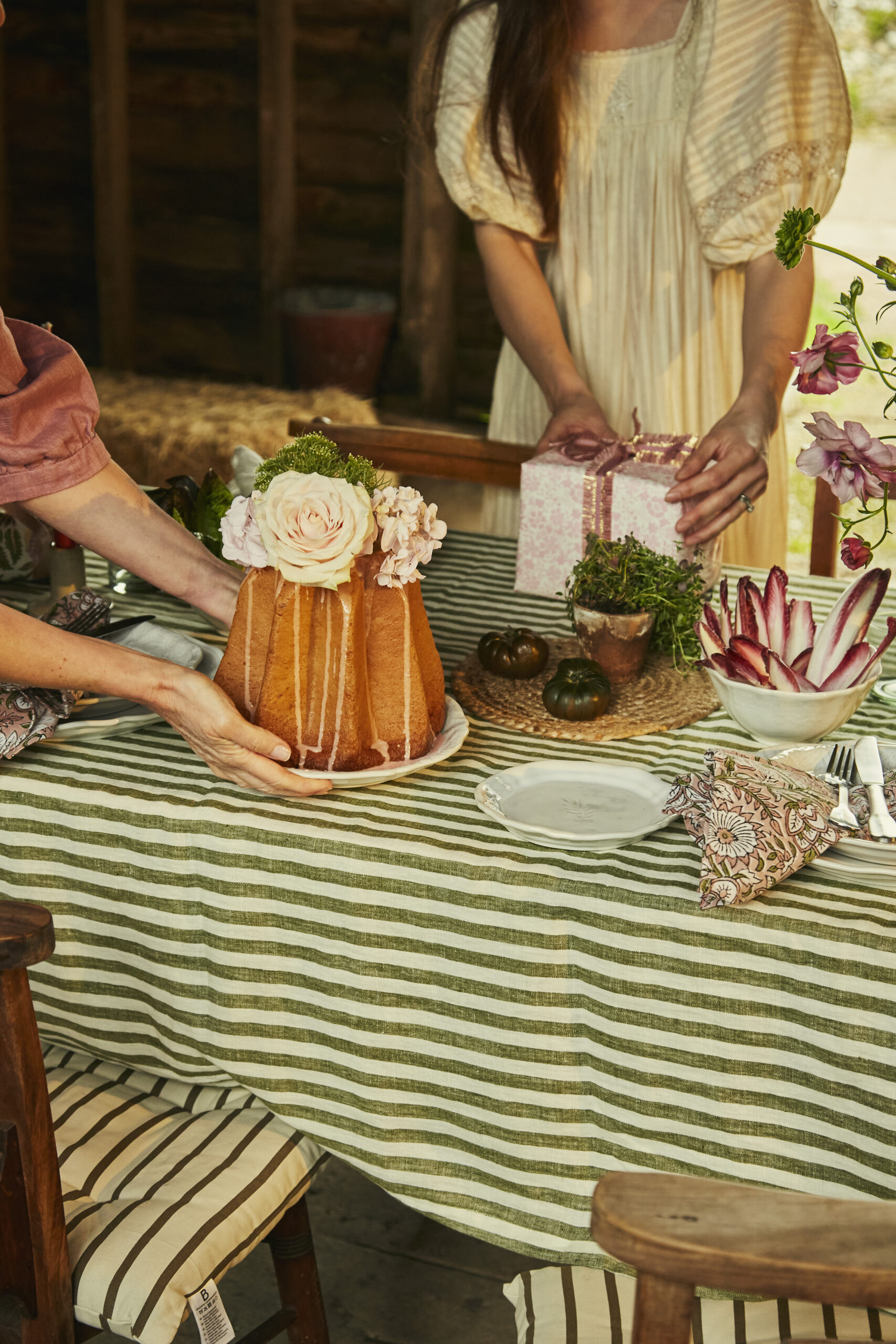 SorbetLiving_Summer_24_1198-tablescape