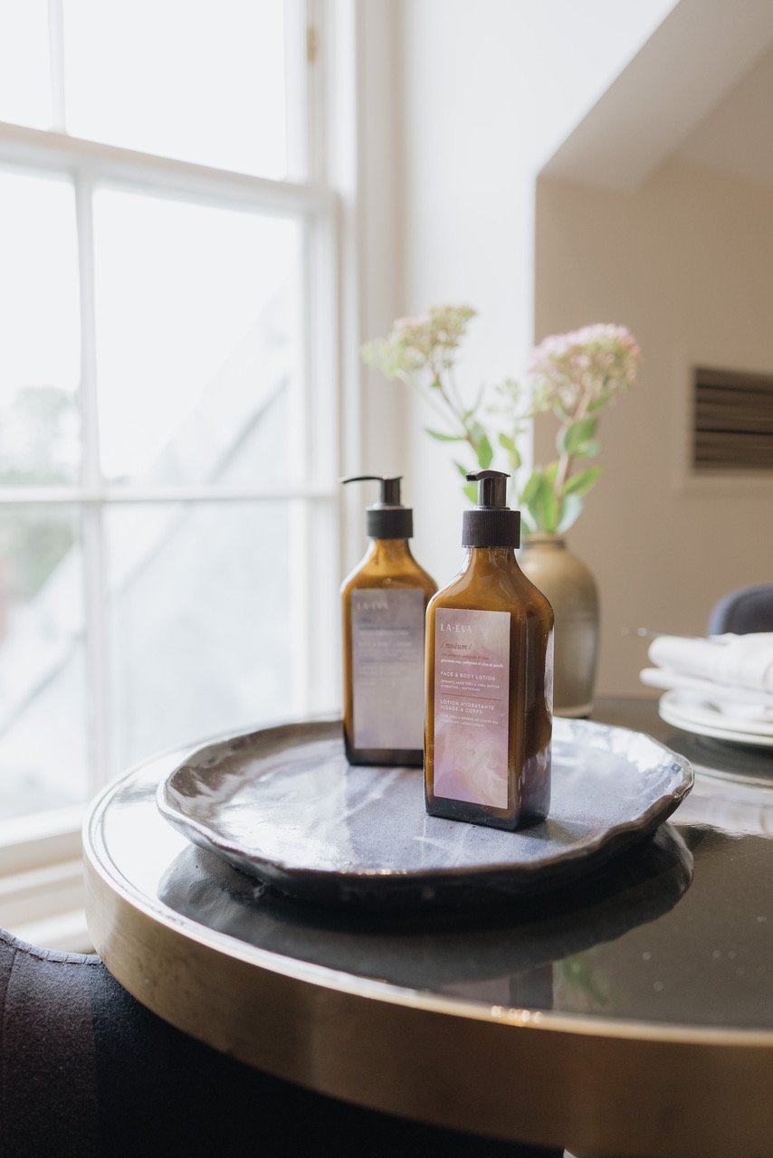 blu and roseum lotion - Face And Body Wash