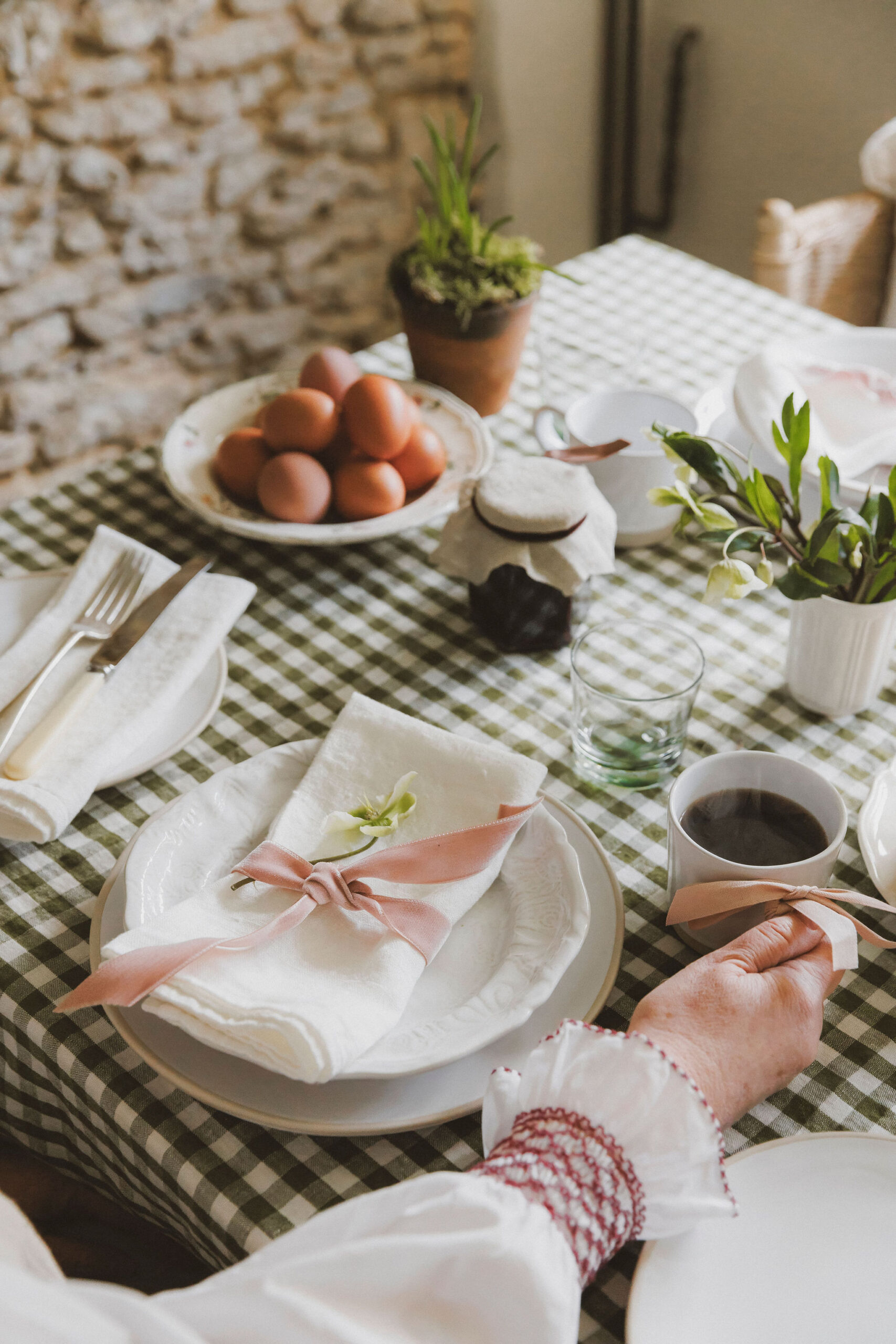 Easter Tableware