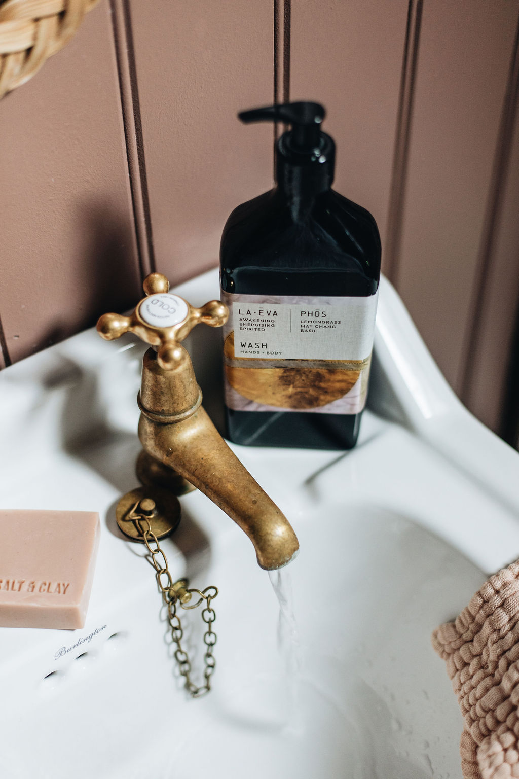 SorbetLivingAW_la_eva_phos_hand_and_body_wash_88_low_res