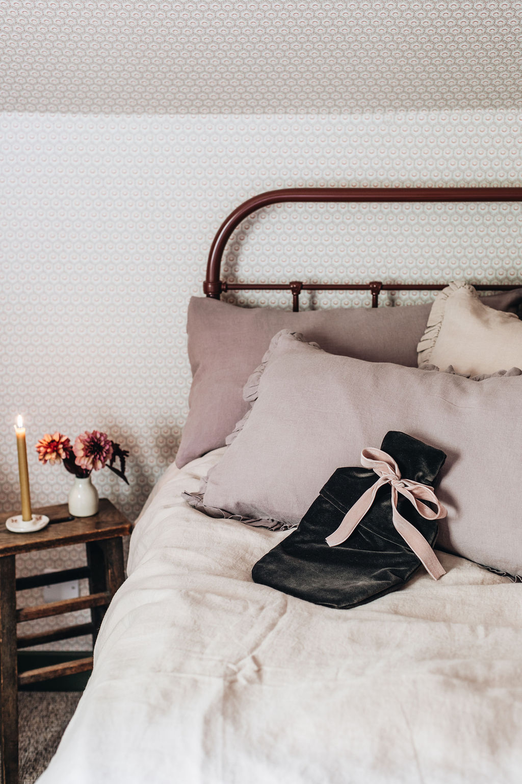 SorbetLivingAW_bed_and_bath_70_low_res