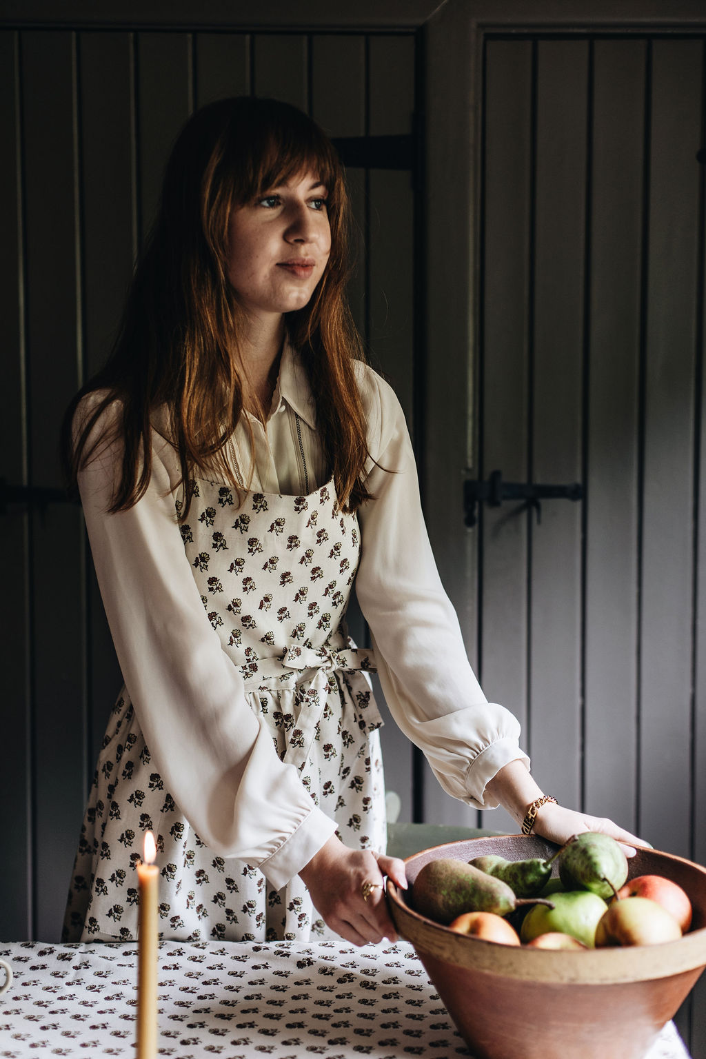 SorbetLivingAW_floral_block_printed_apron_54_low_res