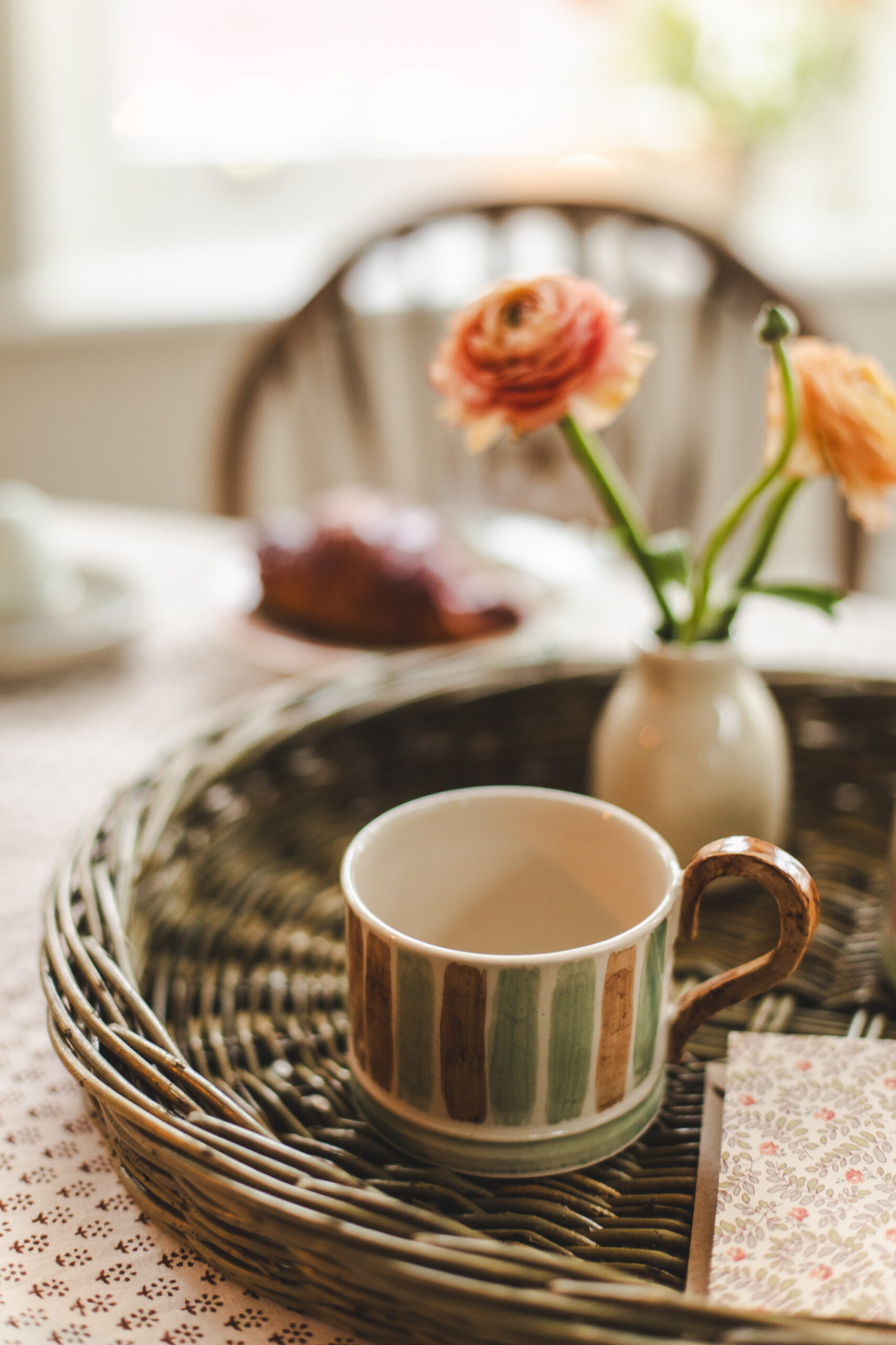 sorbetliving-spring-pistachio-stripe-cup-36582026