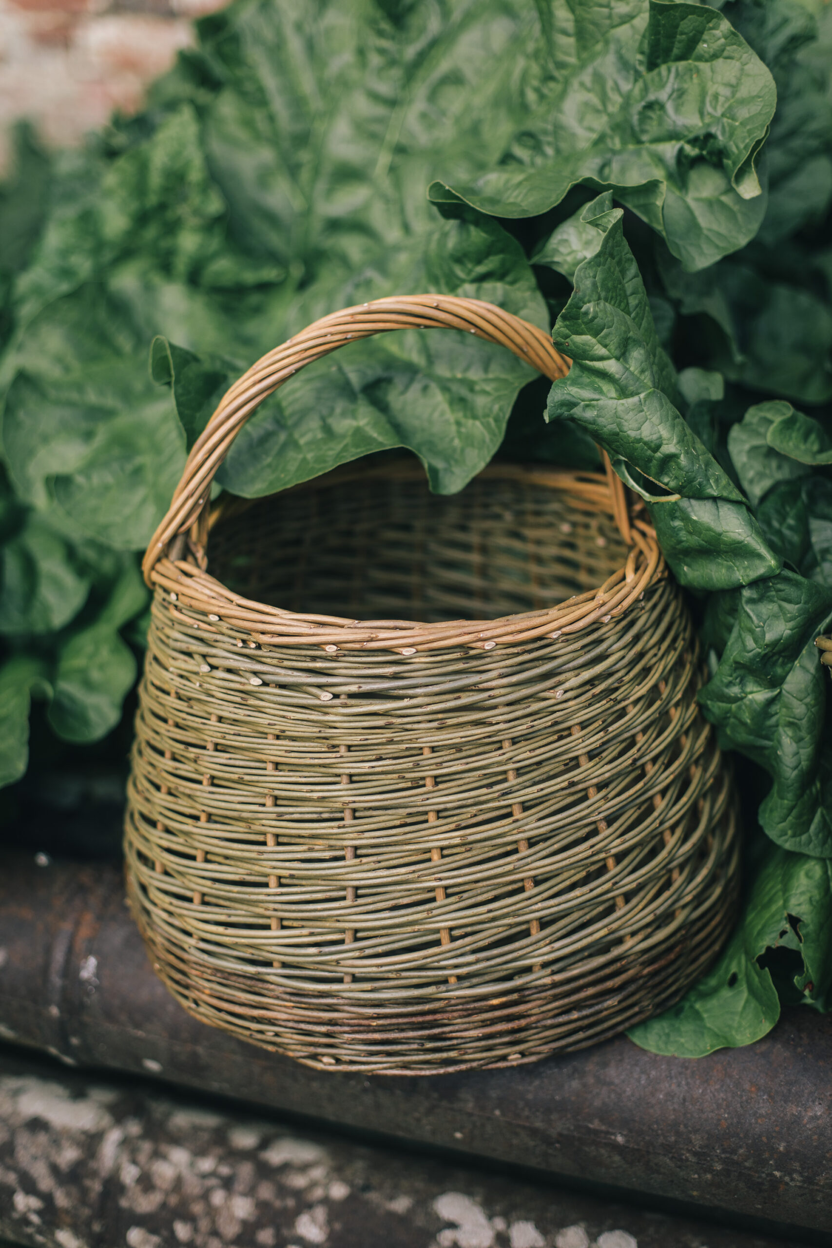 sorbet-living-handmade-willow-basket-70952026