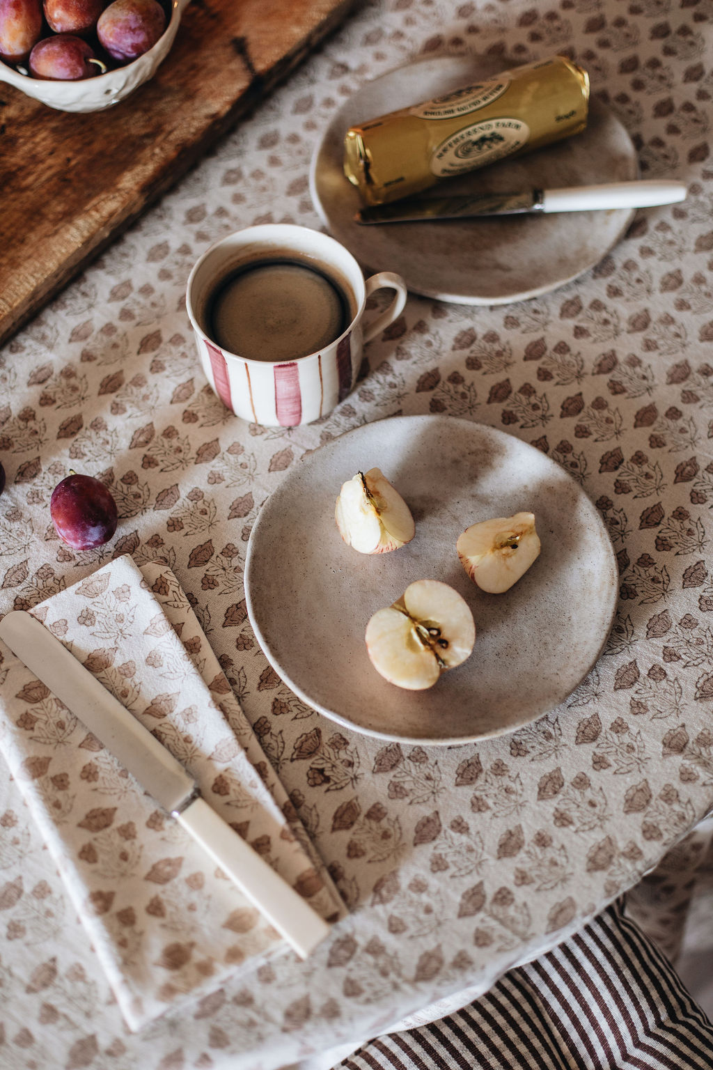 SorbetLivingAW26_AbbieMelle_stoneware_plate_53